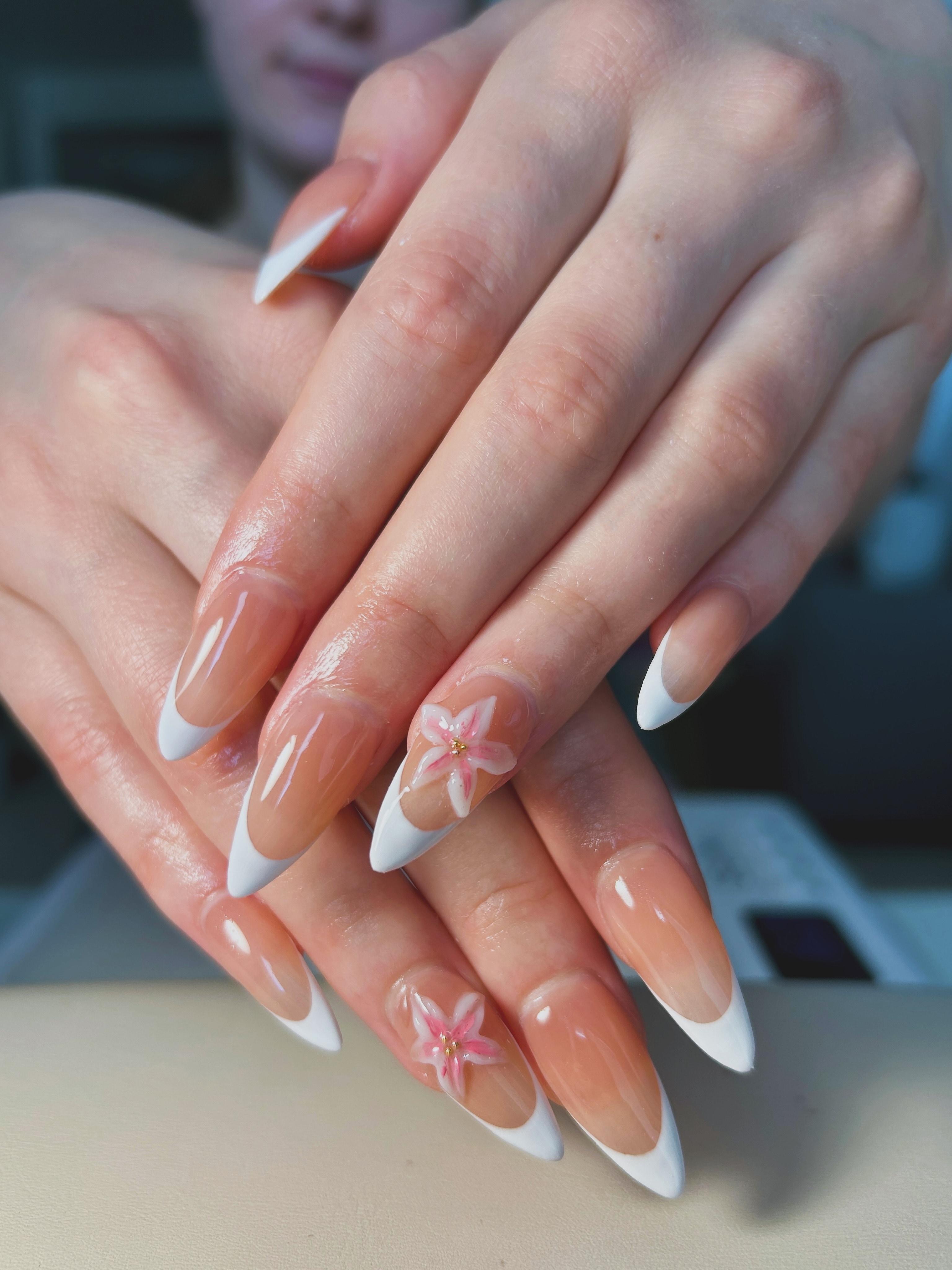 GiGi Nails Vantaa — classic French tip gel manicure